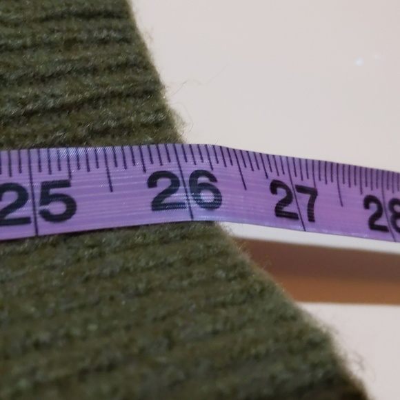 Joe Fresh| NWT Olive Green Knit Patterned Crew Neck Sweater - Picture 3 of 11